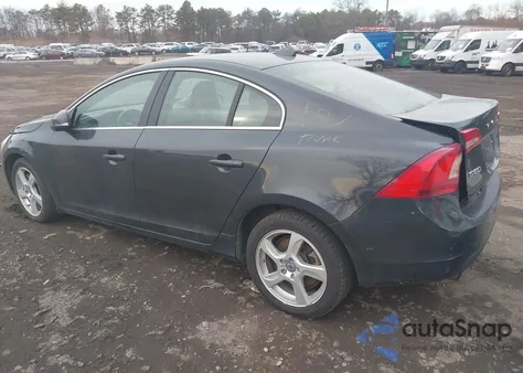 2012 Volvo S60 T5 из США, поврежденный, VIN YV1622FS3C2144671